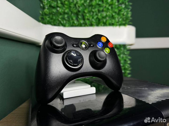Xbox 360 E прошитый 250gb