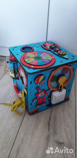 Бизидом Бизикуб Бизиборд