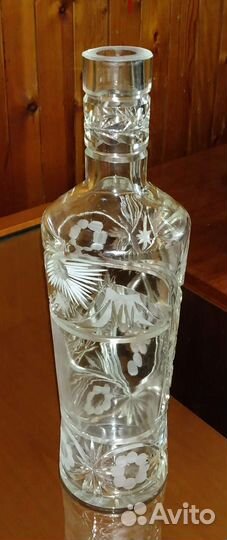 Бутылка хрусталь, 1,75 литра вместимость
