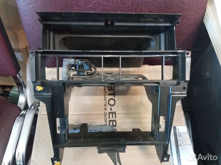 Рамка для 2 din магнитолы Audi A8 D2 Дорестайл