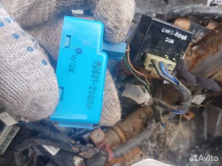 Реле Hyundai Accent 2006