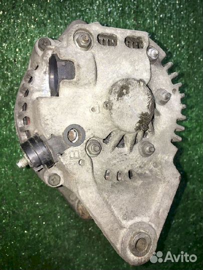 Генератор EJ20 Subaru Legacy BC4 23700AA090