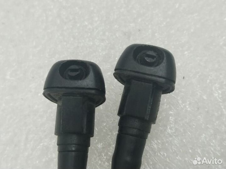 Форсунка омывателя Mitsubishi Outlander Xl CW6W