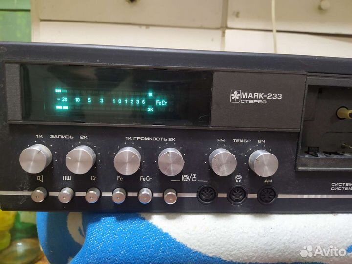 Система акустическая 10ас-318 и магнитофон 