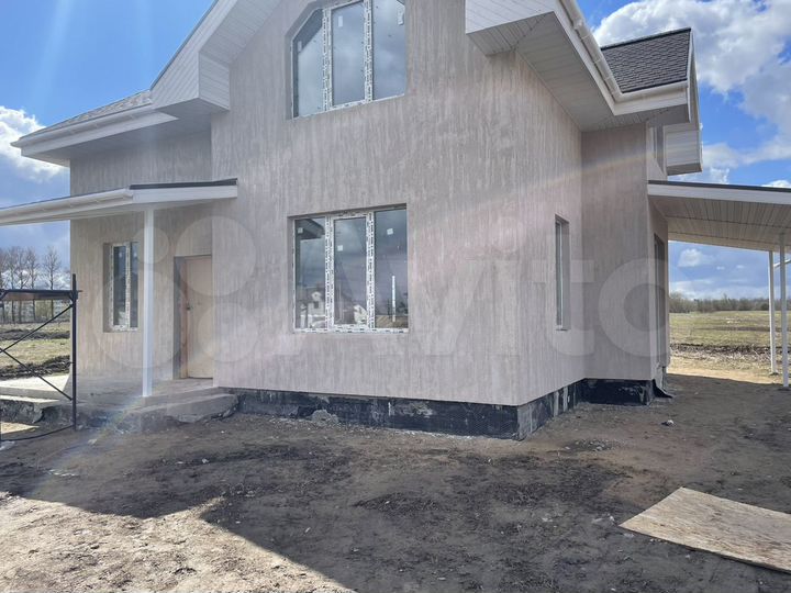 Дом 170 м² на участке 6,2 сот.