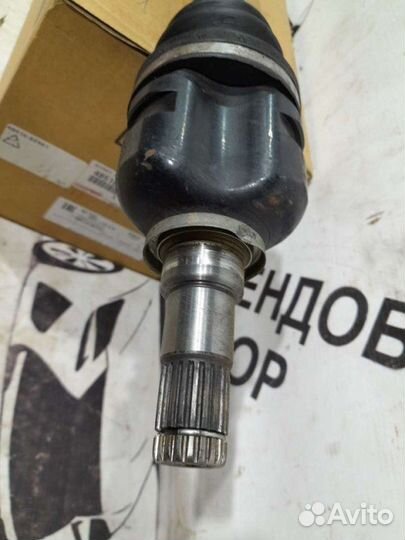 Шрус передний правый Toyota Yaris