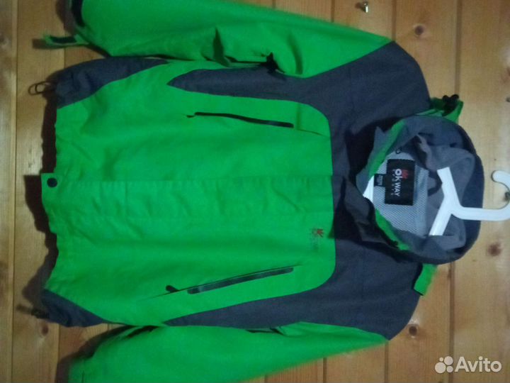 Куртка зимняя на мальчика 134/140