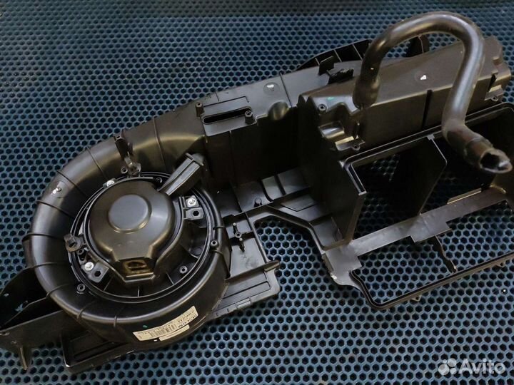 Мотор печки Chevrolet Aveo T300