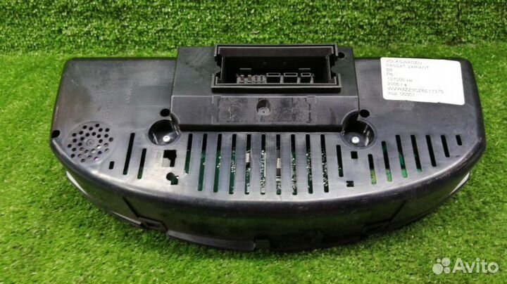 Панель приборов Volkswagen Passat