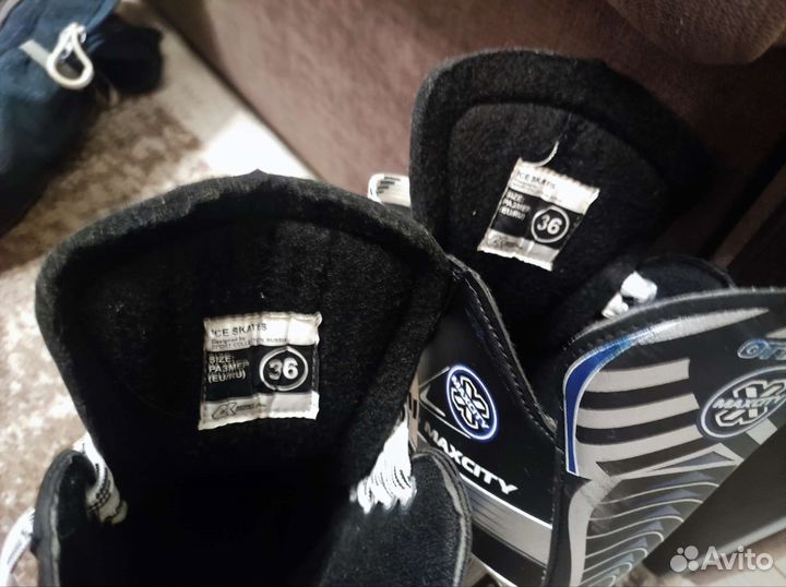 Коньки хоккейные размер 36