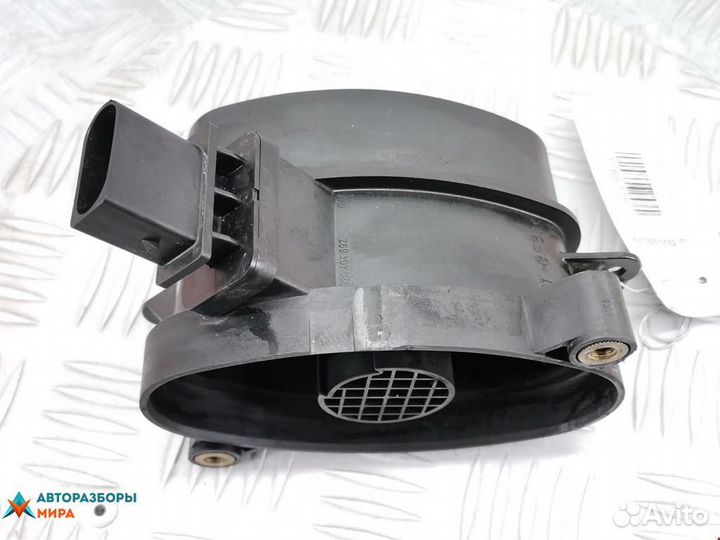 Расходомер воздуха BMW 5 E60/E61 2004 13627788744