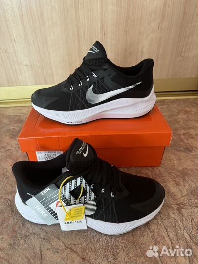 Кроссовки новые Nike Zoom Winflo 39 р