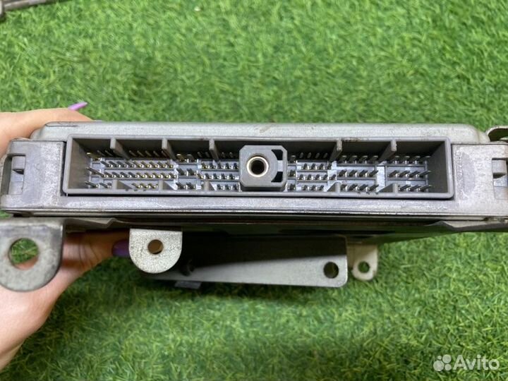 Блок управления двигателем Nissan Maxima