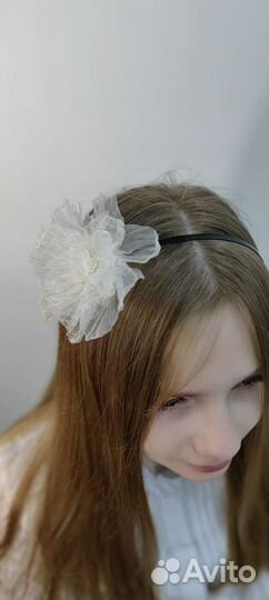 Ободки и заколки с цветами ручной работы капрона