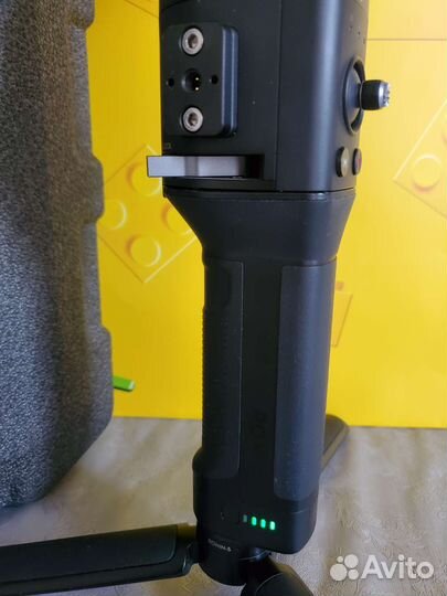 Электронный стабилизатор DJI Ronin SC