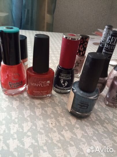 Лак для ногтей пакетом