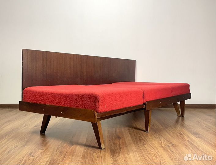 Винтажный диван mid century modern
