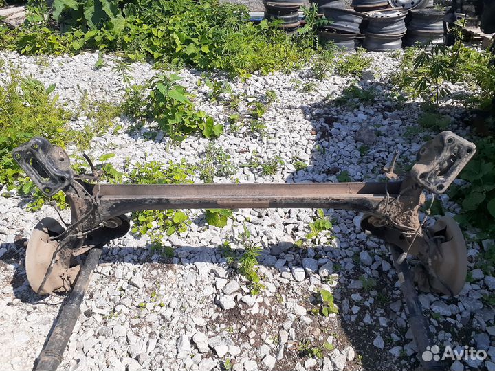 Peugeot 408 балка в сборе