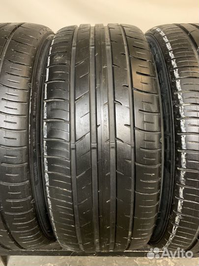 Dunlop SP Sport FM800 235/45 R18 98W