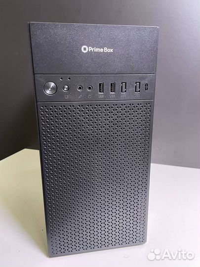 Корпус ATX для компьютера