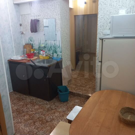 2-к. квартира, 57 м², 1/2 эт.
