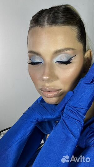 Макияж и прическа