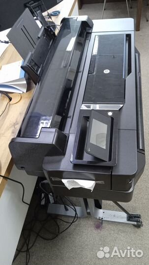 Плоттер hp designjet t520