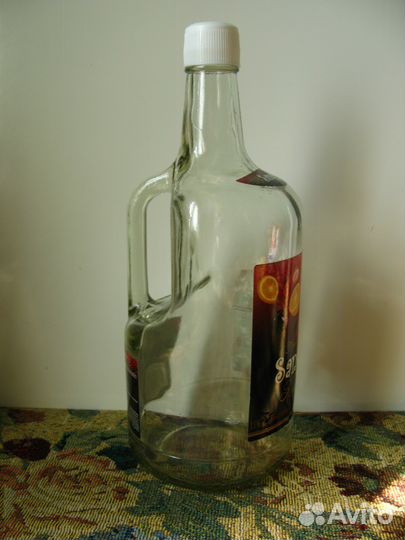 Бутылки футляры коробки алкоголь