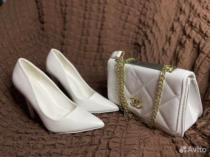 Туфли белые 39