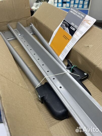 Велокрепление на крышу авто Lux Bike1