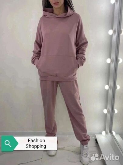 Костюм спортивный женский