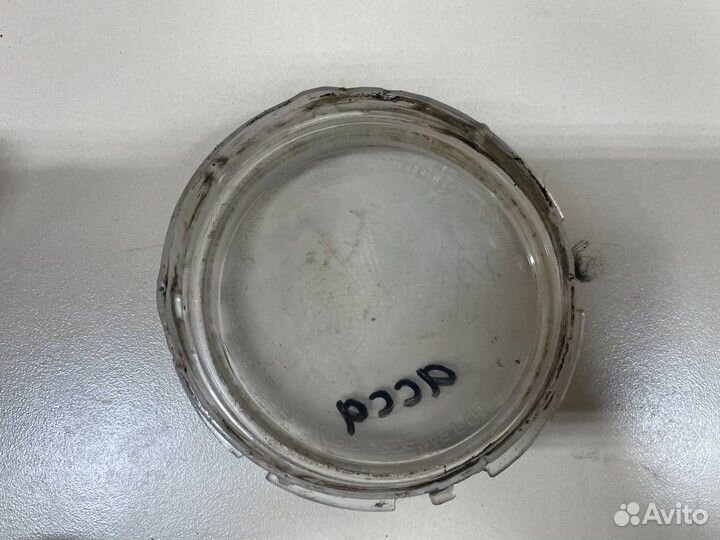 Стекло фары противотуманной правой Kia Sorento