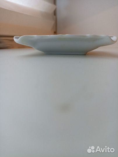 Пепельница фарфоровая