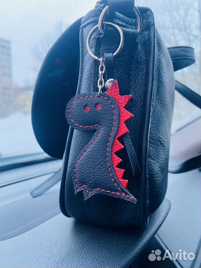 Брелок для ключей, сумки, рюкзака, авто 