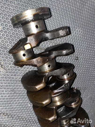 Коленвал 4g93