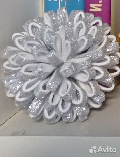 Новогодние игрушки ручной работы