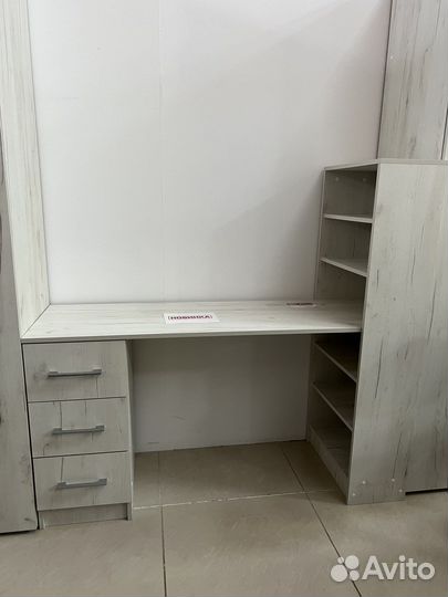 Компьютерный стол «Гранд»