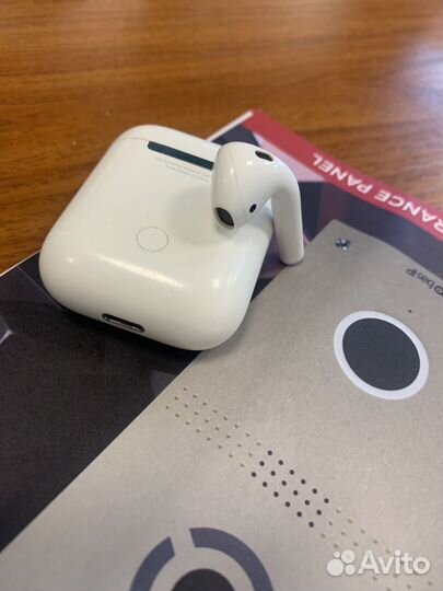 AirPods 1 наушник левый