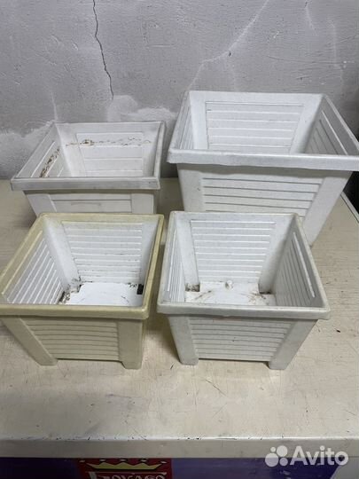 Горшки для цветов пластиковые