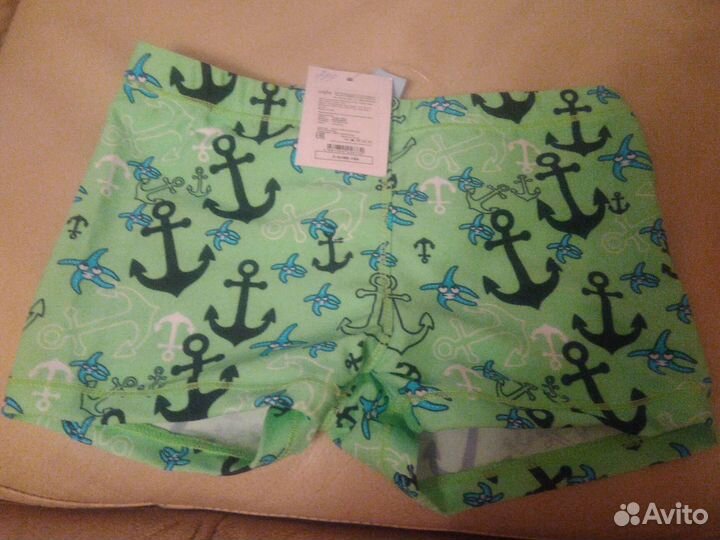 Новые плавки купальные на мальчика