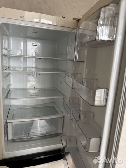 Холодильник бу lg