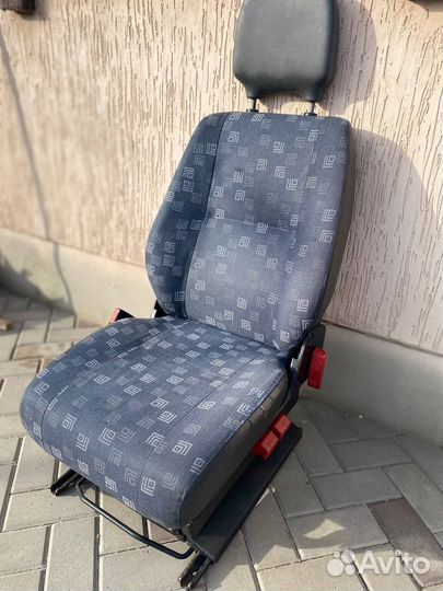 Mercedes sprinter сиденья