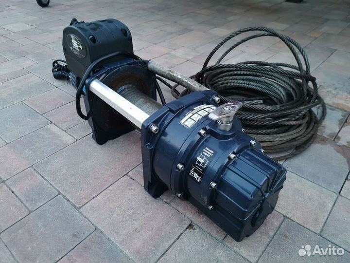 Автолебедка