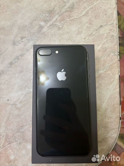 iPhone 8 Plus, 128 ГБ