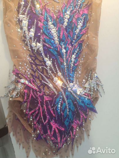 Купальник для художественной гимнастики