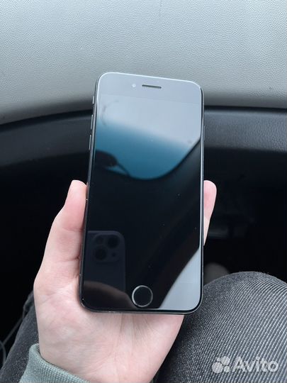 iPhone SE (2020), 64 ГБ