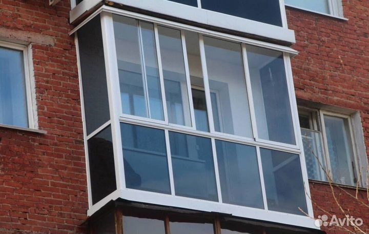 Остекление балконов и лоджий в рассрочку Y8469