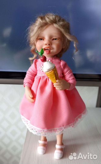 Кукла ручной работы из полимерной глины