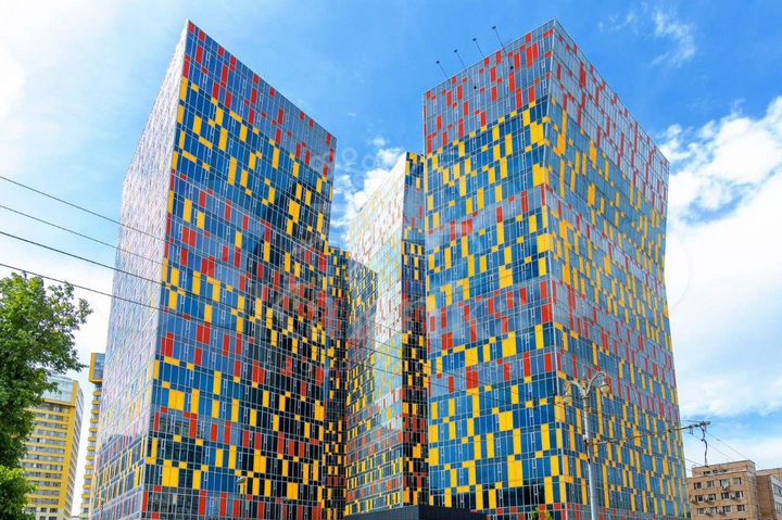 4-к. квартира, 140,5 м², 3/22 эт.