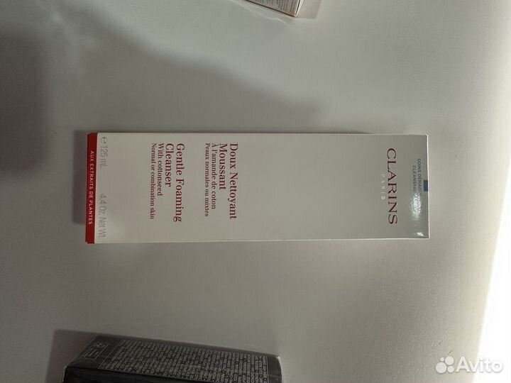 Косметика новая guerlain, clarins и тд